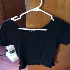 Charlotte Russe Short Sleeve Crop Top